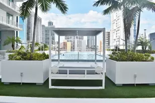 690 SW 1st Ct, Miami, FL 33130 - Photo 17