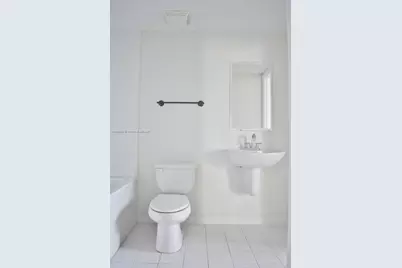 690 SW 1st Ct #2325, Miami, FL 33130 - Photo 7