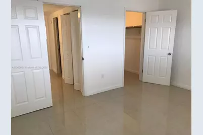 1100 W 35th St #27, Hialeah, FL 33012 - Photo 23