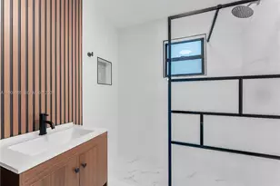 3040 NW 96th St, Miami, FL 33147 - Photo 9