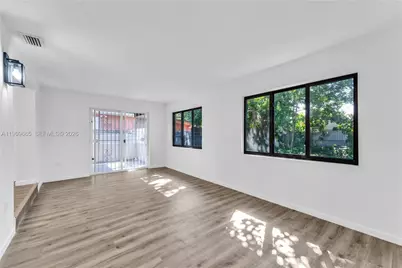 3040 NW 96th St, Miami, FL 33147 - Photo 3