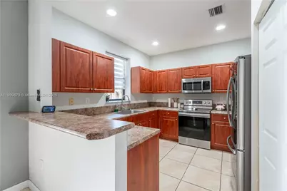 23716 SW 114th Ct, Homestead, FL 33032 - Photo 7