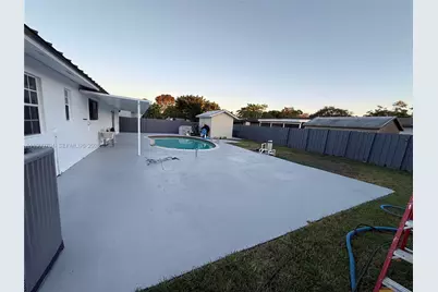 11930 SW 199th St, Miami, FL 33177 - Photo 25