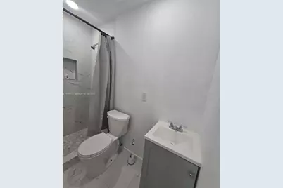 1008 N 18th Ct #102, Hollywood, FL 33020 - Photo 15