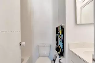 174 Riviera Cir, Weston, FL 33326 - Photo 43