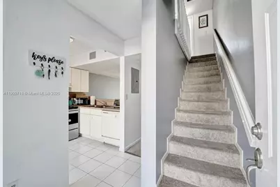 174 Riviera Cir #27-4, Weston, FL 33326 - Photo 9