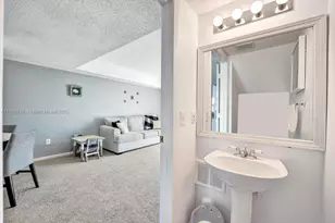 174 Riviera Cir, Weston, FL 33326 - Photo 35