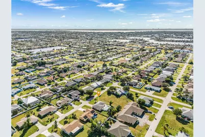 4404 SW 7th Ave, Cape Coral, FL 33914 - Photo 35