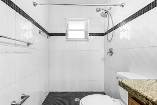 4404 SW 7th Ave, Cape Coral, FL 33914 - Photo 15