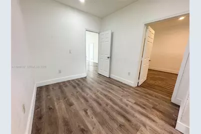 8415 Harding Ave #5, Miami Beach, FL 33141 - Photo 9