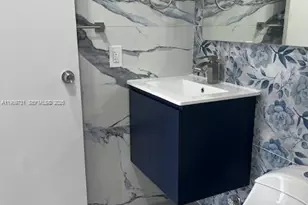 1800 NW 24th Ave, Miami, FL 33125 - Photo 29