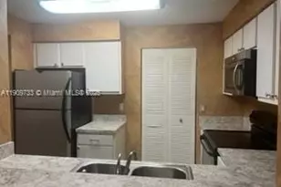 1281 SW 46th Ave, Pompano Beach, FL 33069 - Photo 9