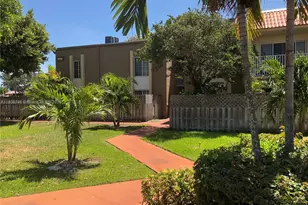 5201 Geneva Way, Doral, FL 33166 - Photo 23