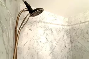 253 NE 2nd St, Miami, FL 33132 - Photo 5