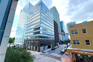 253 NE 2nd St, Miami, FL 33132 - Photo 11