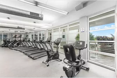 253 NE 2nd St #219, Miami, FL 33132 - Photo 25