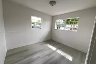 1185 W 50th St, Hialeah, FL 33012 - Photo 5