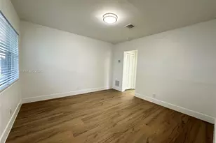 4300 Sea Grape Dr, Lauderdale by the Sea, FL 33308 - Photo 11