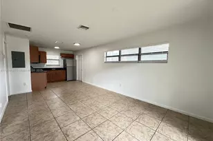1045 NE 10th Ave, Fort Lauderdale, FL 33304 - Photo 7