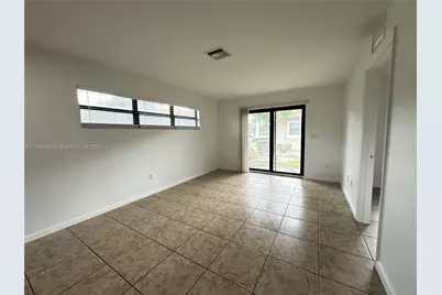 1045 NE 10th Ave #1, Fort Lauderdale, FL 33304 - Photo 25