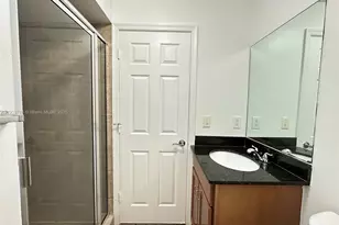 1045 NE 10th Ave, Fort Lauderdale, FL 33304 - Photo 17