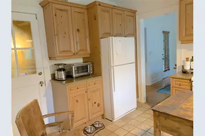 1306 Madrid St, Coral Gables, FL 33134 - Photo 9