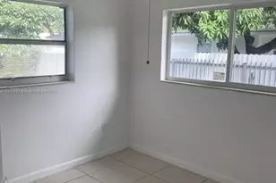 2181 NW 91st St, Miami, FL 33147 - Photo 3