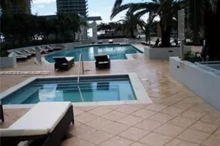 1060 Brickell Ave, Miami, FL 33131 - Photo 17