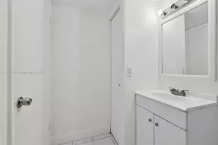 7407 SW 152nd Ave, Miami, FL 33193 - Photo 13