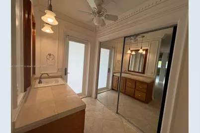 2001 N 41st Ave #0, Hollywood, FL 33021 - Photo 27