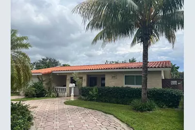 2001 N 41st Ave #0, Hollywood, FL 33021 - Photo 1