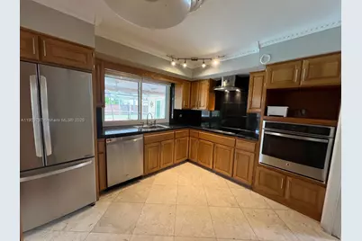 2001 N 41st Ave #0, Hollywood, FL 33021 - Photo 11