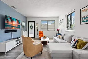 951 NE 155th Terrace, North Miami Beach, FL 33162 - Photo 5