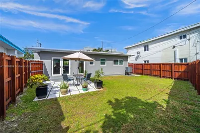 2010 Calais Dr, Miami Beach, FL 33141 - Photo 21