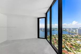 18555 Collins Ave, Sunny Isles Beach, FL 33160 - Photo 37