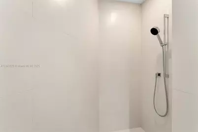 18555 Collins Ave #3205, Sunny Isles Beach, FL 33160 - Photo 49