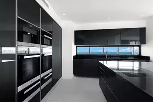 18555 Collins Ave, Sunny Isles Beach, FL 33160 - Photo 19