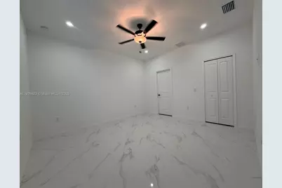 2706 72nd St W, Lehigh Acres, FL 33971 - Photo 9