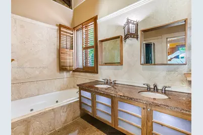 3504 Banyan Cir, Miami, FL 33133 - Photo 21