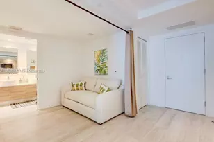 121 NE 34th St, Miami, FL 33137 - Photo 9