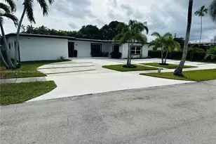 1940 NE 186th Dr, North Miami Beach, FL 33179 - Photo 3