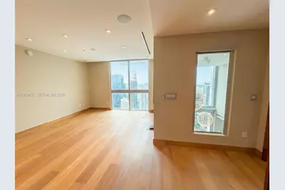 92 SW 3rd St #PH5213, Miami, FL 33130 - Photo 17