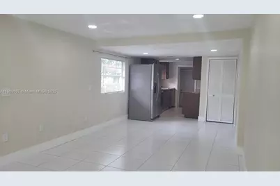 2855 Funston St, Hollywood, FL 33020 - Photo 5