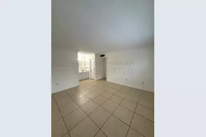 22 Salamanca Ave #201, Coral Gables, FL 33134 - Photo 9