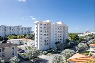 22 Salamanca Ave, Coral Gables, FL 33134 - Photo 19