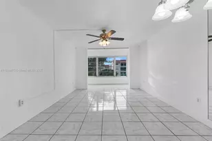 8000 N Sunrise Lakes Dr, Sunrise, FL 33322 - Photo 5