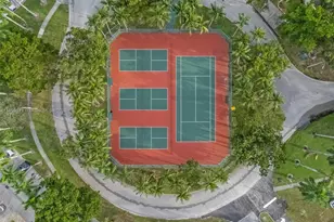 8000 N Sunrise Lakes Dr, Sunrise, FL 33322 - Photo 31