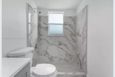 8000 N Sunrise Lakes Dr #207, Sunrise, FL 33322 - Photo 15