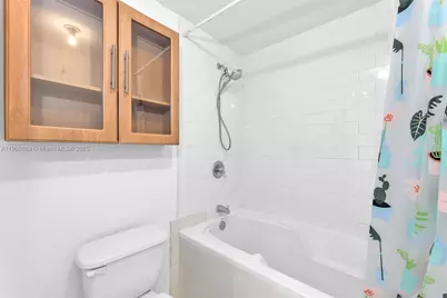 690 SW 1st Court #1008, Miami, FL 33130 - Photo 17