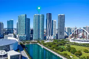 900 Biscayne Blvd, Miami, FL 33132 - Photo 7